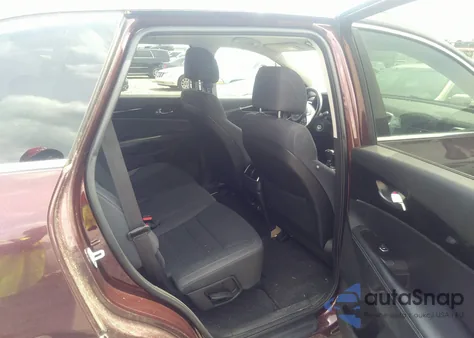 2017 Kia Sorento 2.4L Lx из США, поврежденный, VIN 5XYPGDA30HG252783